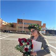 Se hai bisogno di aiuto con il francese, sono a tua completa disposizione!